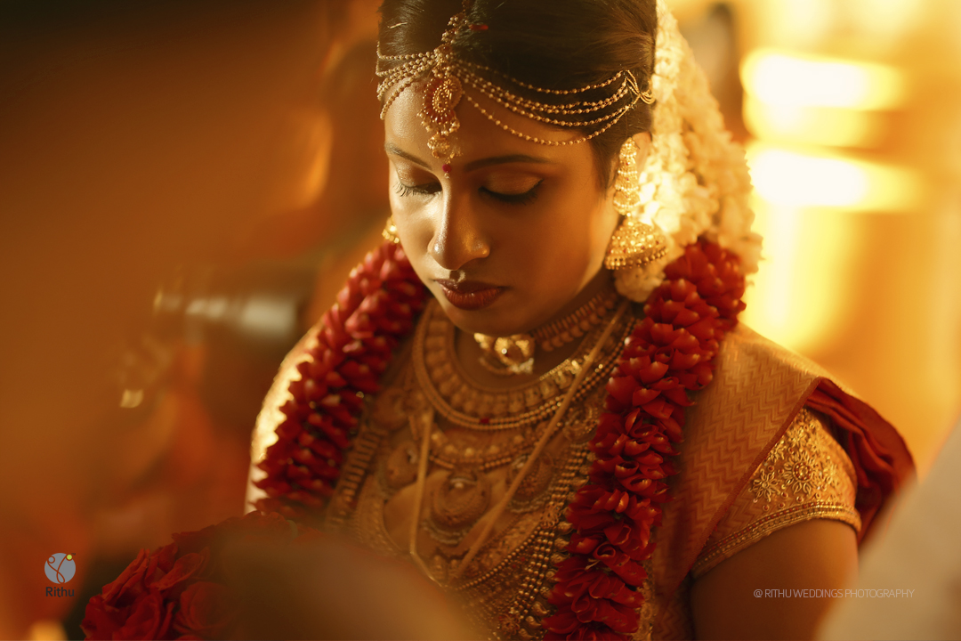 Kerala Hindu wedding photography poses
